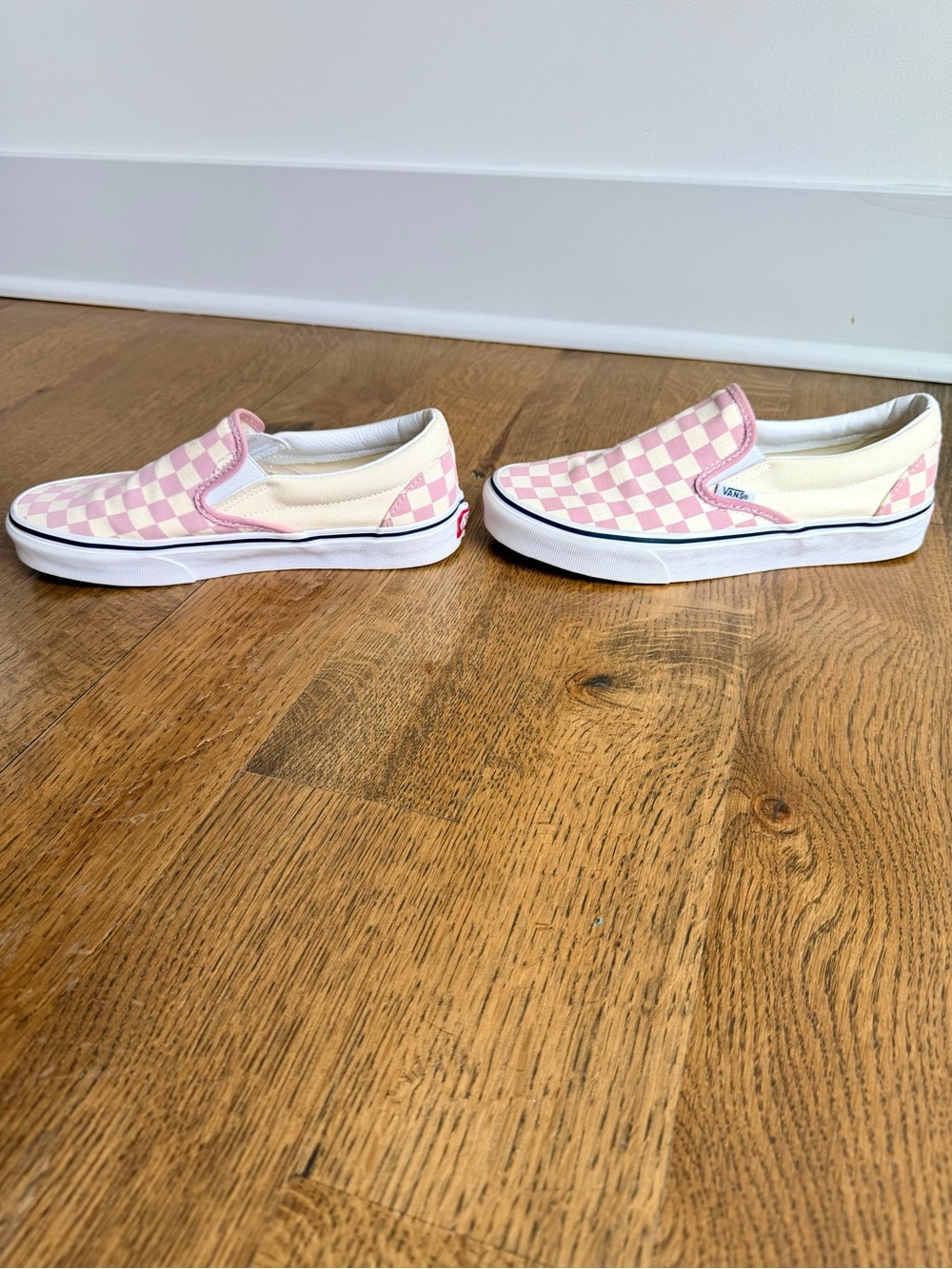 Vans Classic Pink and White Checkerboard Slip On Sneakers Women’s Size 8.5 - Picture 2 of 7